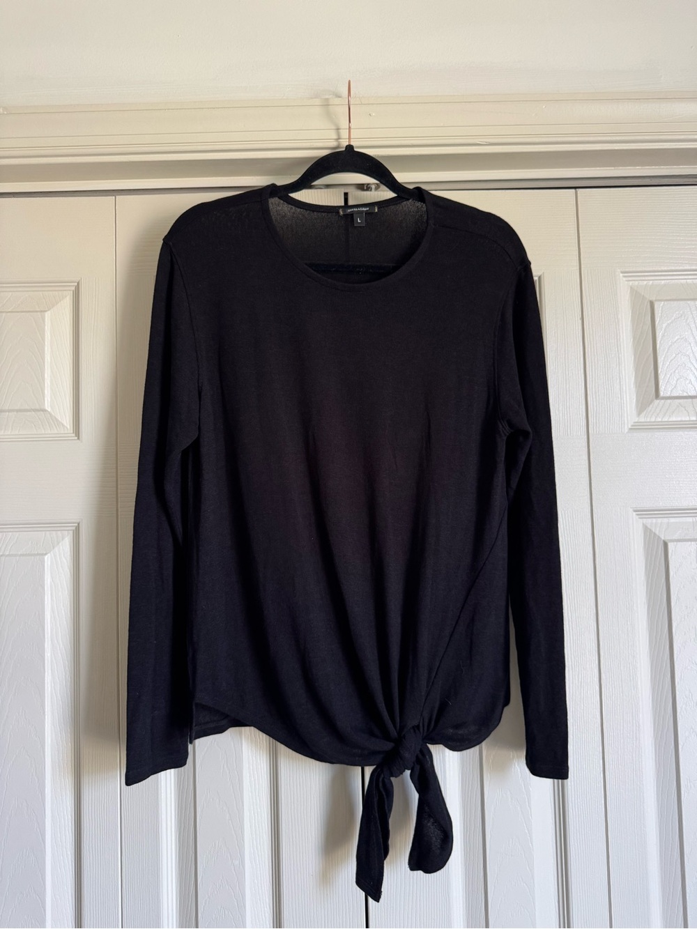Stella & Dot Black Long Sleeve Tie-Front Top Size Large